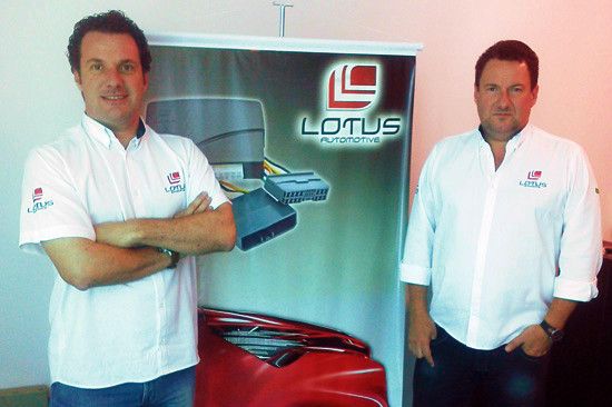 Marcio Rogério e Carlos Eduardo Vittorazzo, diretores da Lotus Automotive