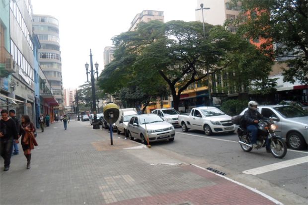 aA avenida Duque de Caxias é um importante centro de acessórios