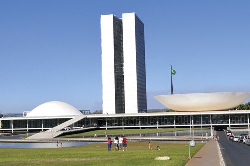 Brasília recebe a AutoMOTIVO