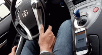 Taximov realiza cadastramento de táxi híbrido