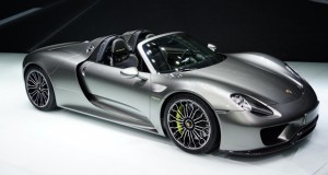 Porsche apresenta linha completa e os superesportivos 918 Spyder e 919 Hybrid no Salão do Automóvel