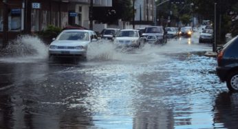 Saiba como atravessar alagamentos sem danificar o seu carro