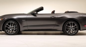 Ford lança também a versão conversível do novo Mustang