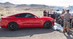 Premiére do filme “Need for Speed” com o novo Mustang é apresentada no salão de Detroit