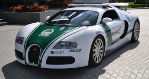 Bugatti Veyron é novo integrante da frota da polícia de Dubai