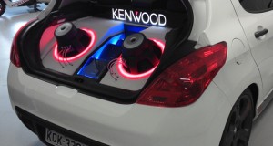 Kenwood equipa carro-show para a Peugeot