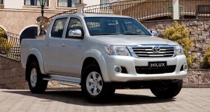 Toyota lança nova versão Flex da Hilux