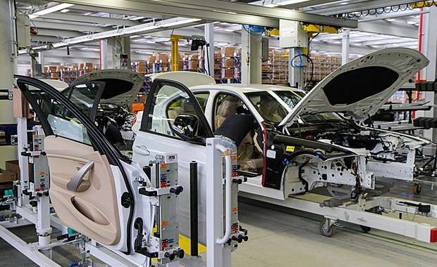 Por enquanto grande parte dos BMW nacionais ainda usa componentes importados