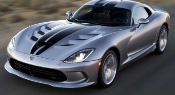 Mais acessível, o belo Dodge Viper dispara nas vendas