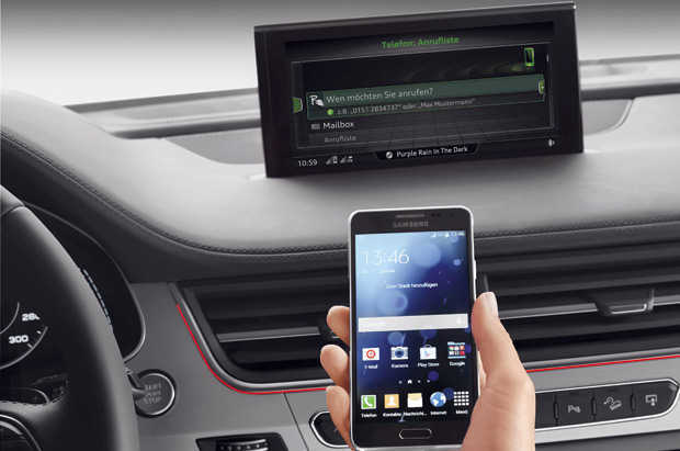 A Audi mostrou uma interação cada vez maior dos smartphones com os sistemas dos veículos