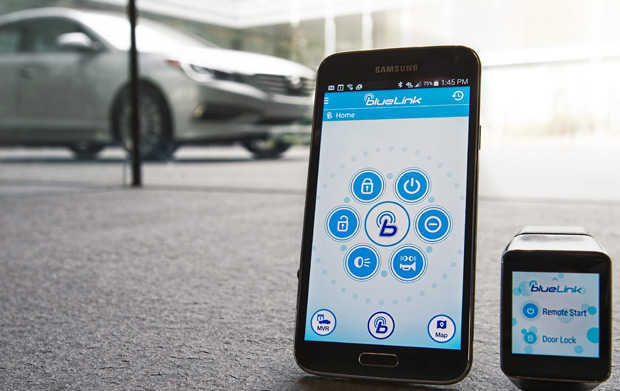 A Hyundai mostrou um aplicativo qe controla funções do carro usando smartphones ou relógios inteligentes