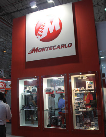 stand da distribvuidora de acessórios automotivos Montecarlo na Automec