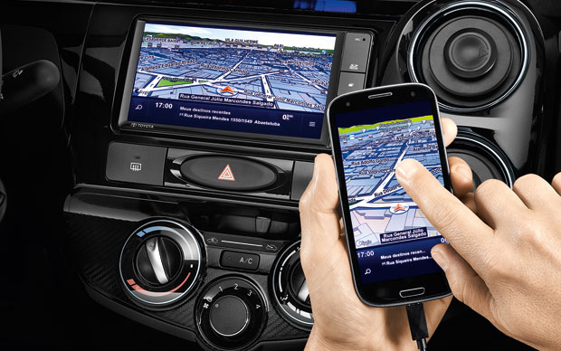 Espelhamento do smartphone no sistema multimidia do Toyota Etios 2016