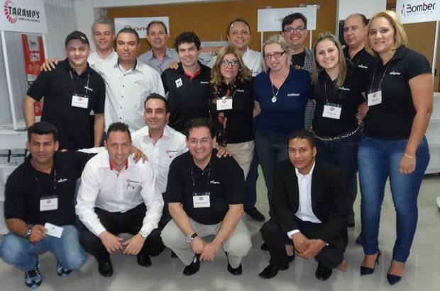 1º Festival de Acessórios, evento da Distribuidora Pellegrino realizado em Belo Horizonte para lojistas de som e acessórios automotivos