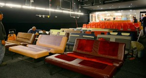 Cinema ganha sala inspirada em antigos Drive-ins