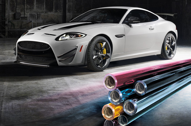 6. PELÍCULA DE CONTROLE SOLAR – Bem comuns nos veículos brasileiros, as películas protegem motorista e passageiros do sol e dificultam a ação de bandidos, pois eles não conseguem enxergar o que está acontecendo dentro do carro.