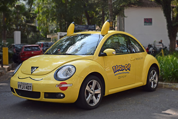 New Beetle amarelo se transformou em "Pikachu Car" em São Paulo.
