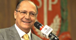 Alckmin diz que vai regulamentar hoje (16/02) decreto da “Lei do Pancadão”