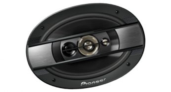 Alto-falante quadriaxial 6X9”, da Pioneer
