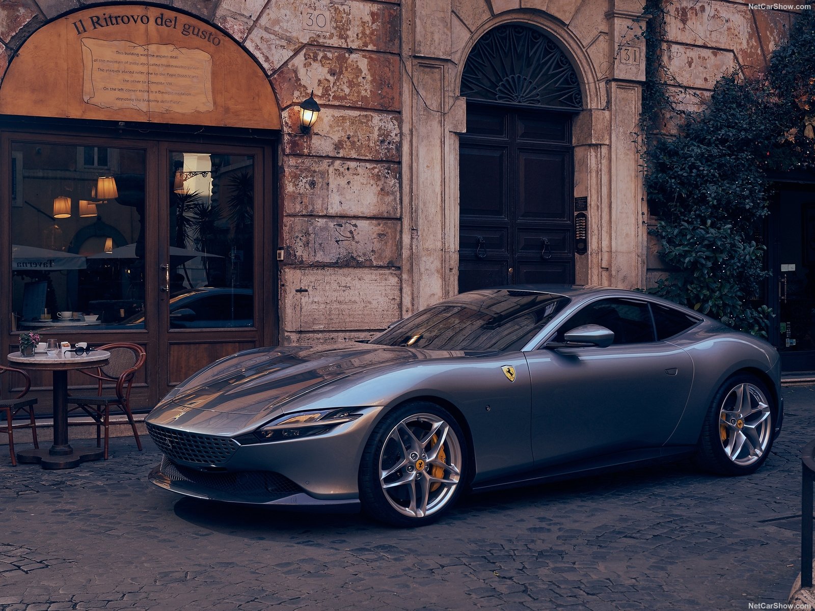 Ferrari Roma – Espetáculo contemporâneo
