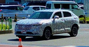 No Japão, nova HR-V é flagrada; SUV chega em 2021