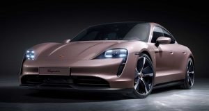 Porsche Taycan mais em conta será vendido no país por R$ 589 mil