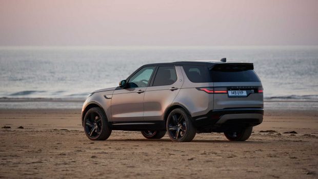 2021-land-rover-discovery-r-dynamic-exte