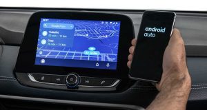 Linha 2022 da Chevrolet Tracker ganha compatibilidade com Android Auto e Apple CarPlay sem fio