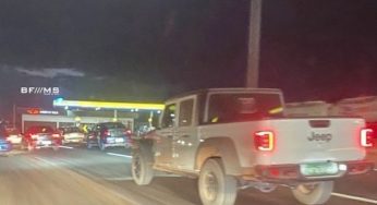 Jeep Gladiator Rubicon é flagrada rodando sem camuflagem em MG