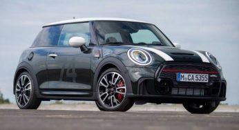 Série especial Mini Cooper Anniversary Edition sai por R$ 299 mil