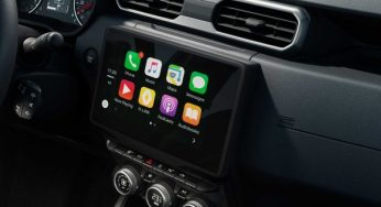 Renault Duster 2023 ganha central multimídia com conexão sem fio