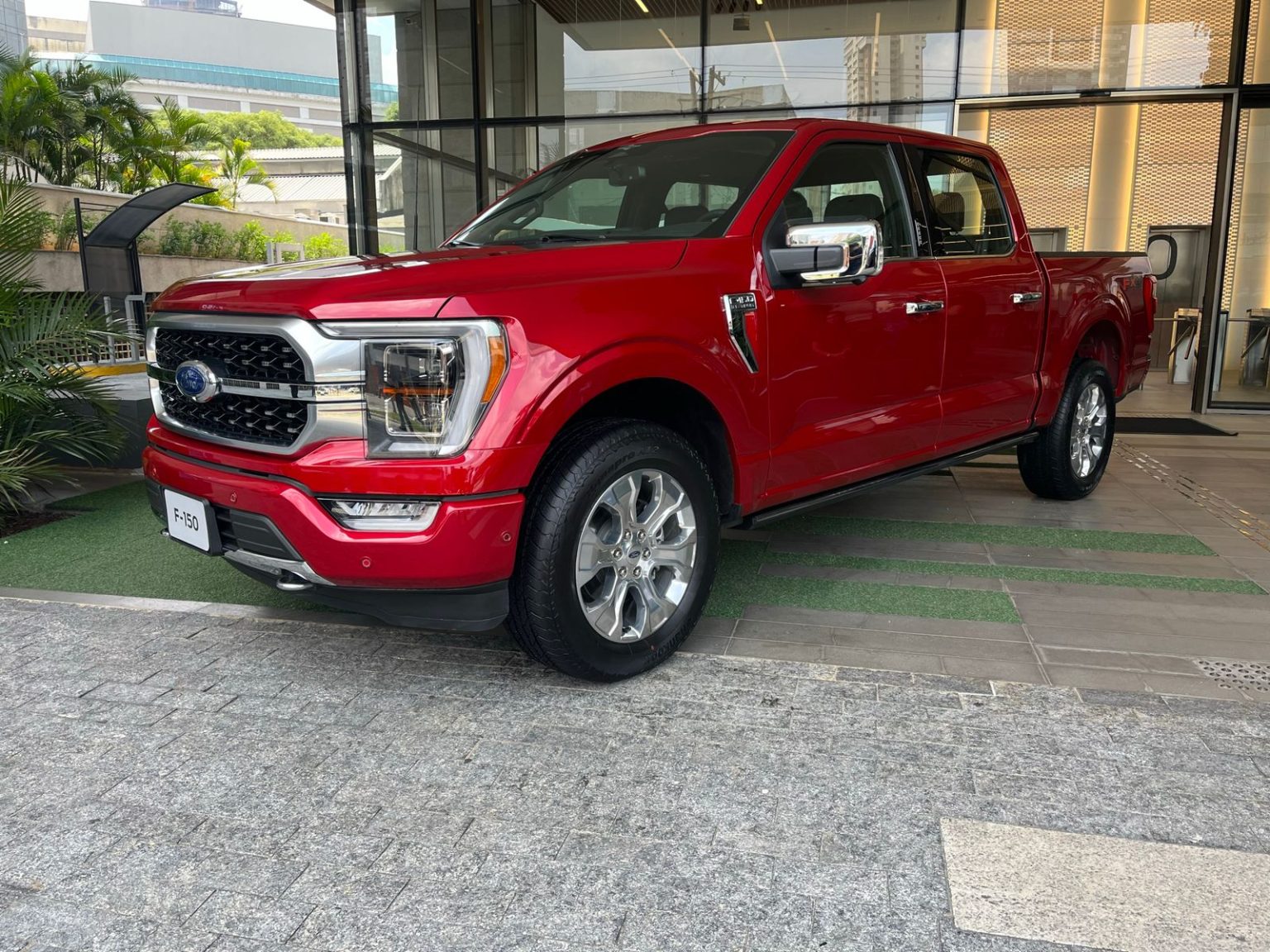 Ford F Confirmada No Brasil E Ter Duas Vers Es Lariat E Platinum Portal Revista Automotivo