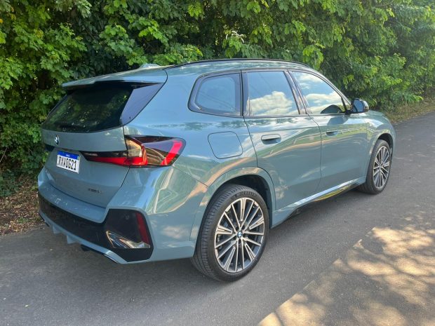 BMW lança novo X1 em três versões