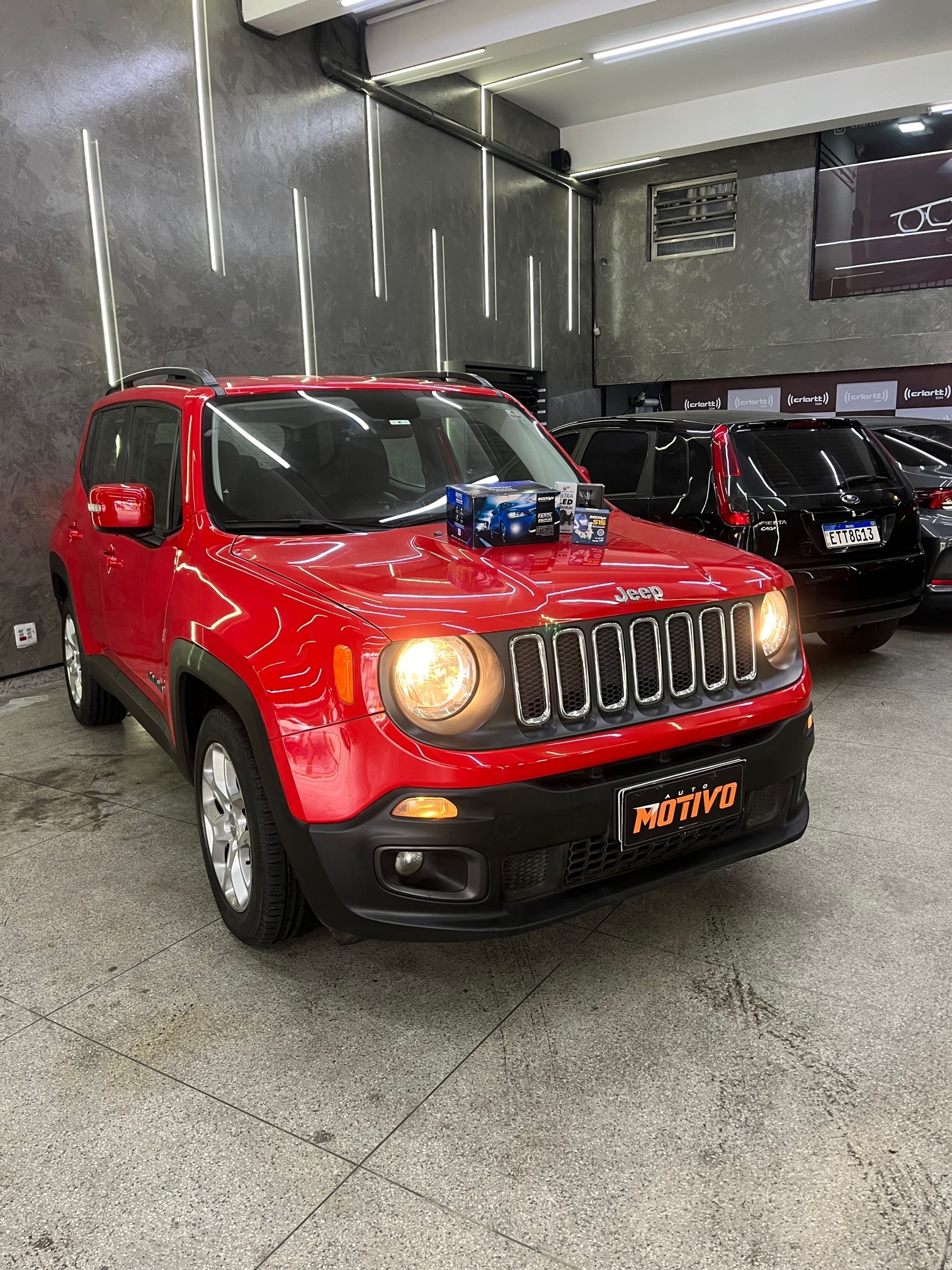 Upgrade de iluminação para o Jeep Renegade
