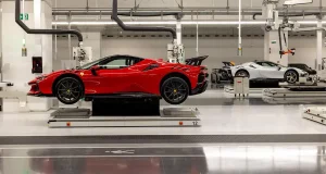 Ferrari inaugura nova fábrica em Maranello