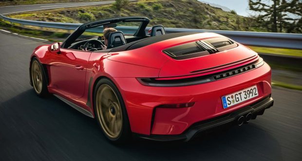 Novo Porsche 911 GT3 cabriolet estreia com câmbio manual